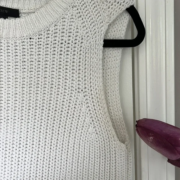 JCrew Scalloped Edge Cotton Knit Tank Top Crew Neck White - Picture 3 of 4